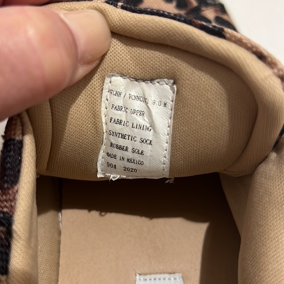 Steve Madden animal print womens sneakers - Picture 7 of 7